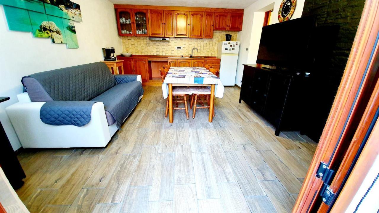 Appartamento Porto Frailis Tortolì Екстериор снимка